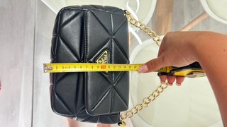 Bolso Prada Negro Acolchado Cadena Dorada