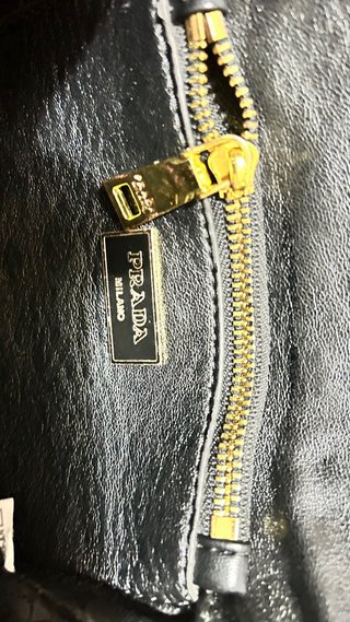 Bolso Prada Negro Acolchado Cadena Dorada