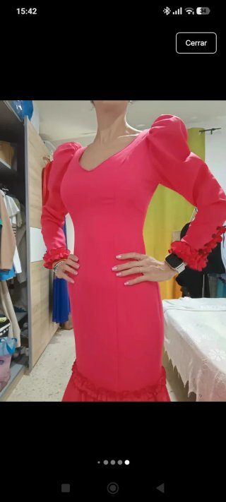 Traje de flamenca color coral  talla 36