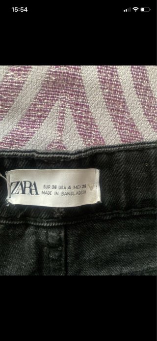 Shorts vaqueros Zara negros desgastados