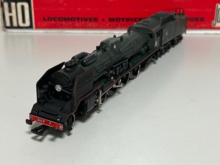 Locomotora 241.P.7 Nevers SNCF Jouef H0.