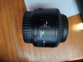 Canon EOS 90D