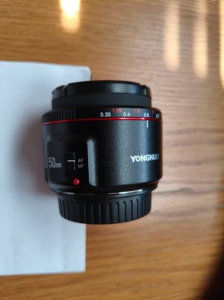 Canon EOS 90D