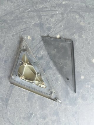 Embellecedor retrovisor W26