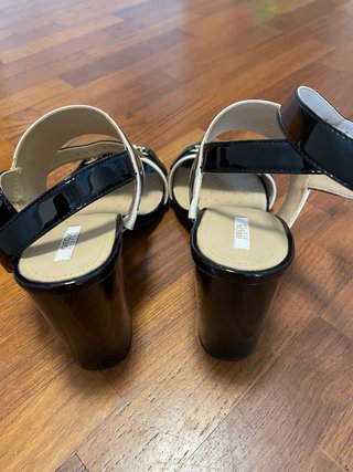 Sandali eleganti nero/oro Geox n.39