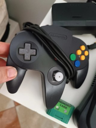 Nintendo 64. Mario kart y Super Mario. PAL EUR
