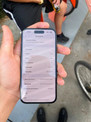 iPhone 15 Negro 90%