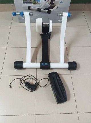 Rodillo Bkool Go Ciclismo y neumático 29"