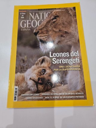 National Geographic Leones del serengeti