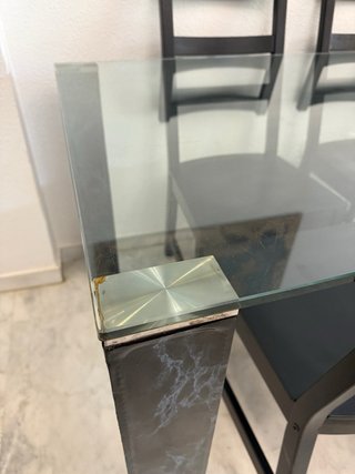 Mesa cristal 170x90 con 4 sillas IKEA