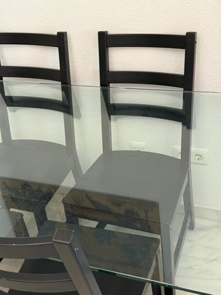 Mesa cristal 170x90 con 4 sillas IKEA