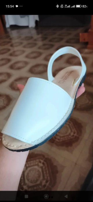 Menorquinas Blancas Piel