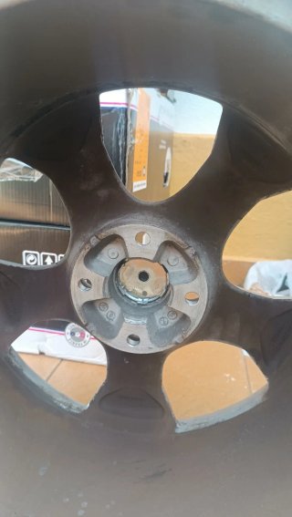 Llantas 17 4 tornillos Peugeot precio de las 4