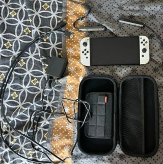 Nintendo Switch OLED Blanca