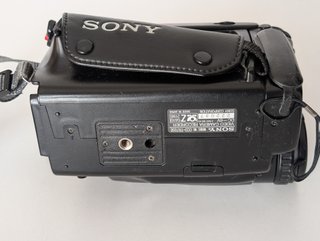 Videocamera Sony Hi8 CCD-TR705E