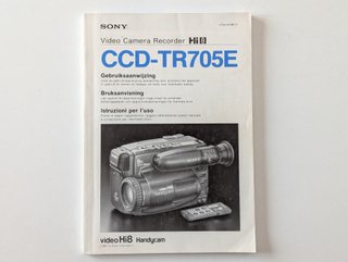 Videocamera Sony Hi8 CCD-TR705E