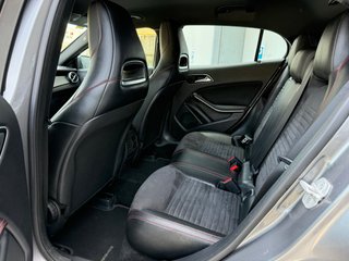Mercedes-Benz GLA 200D AMG 2015 NACIONAL 190.000KM
