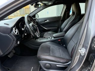 Mercedes-Benz GLA 200D AMG 2015 NACIONAL 190.000KM