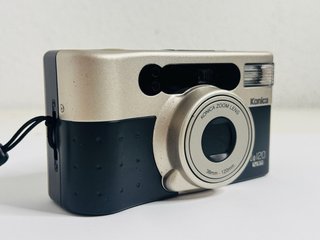 Cámara Konica Z-up 120VP 35mm