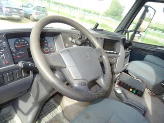 Volvo FM 370-CAMIONES GRUA