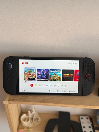 Nintendo Switch + Valigia da Viaggio