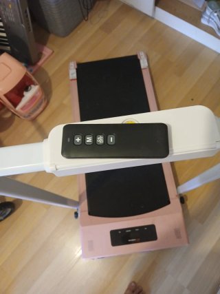 Cinta de correr rosa plegable