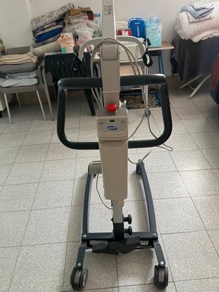 Grúa elevadora para personas