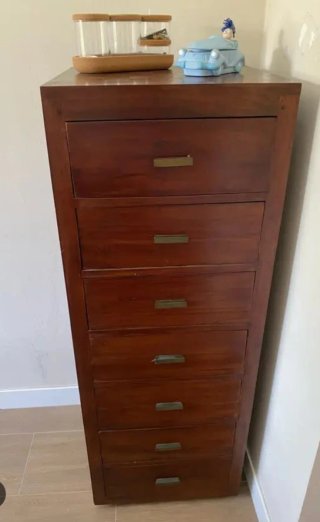 Mesita de noche y cómoda de madera banak importa