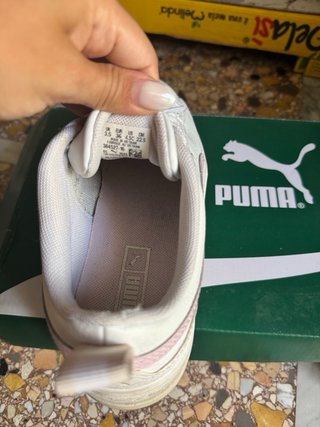 Scarpe Puma bianche e rosa