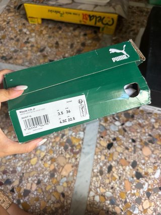 Scarpe Puma bianche e rosa