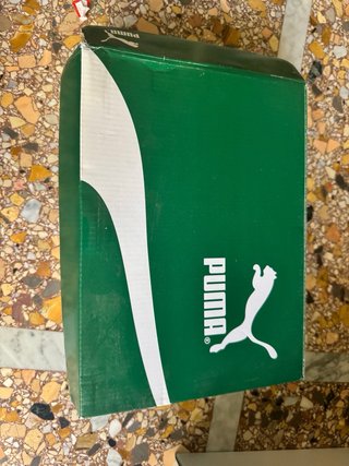 Scarpe Puma bianche e rosa