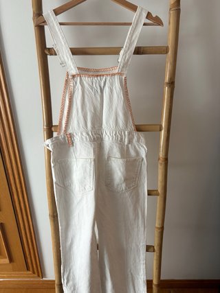 Peto vaquero blanco Zara