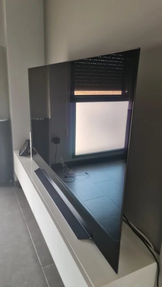 LG OLED CX 65 TV