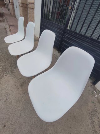 4 Sillas Nórdicas Blancas