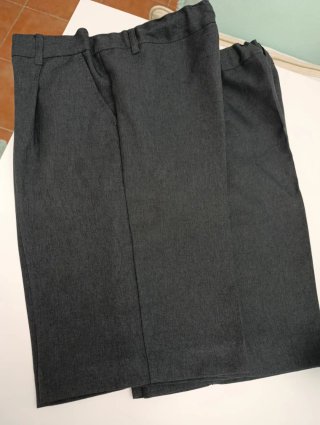 Pantalón uniforme gris largo 13-14 y 15-16