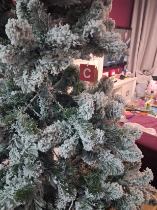 Árbol de Navidad verde efecto nieve