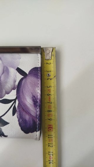 Monedero floral morado y blanco nuevo