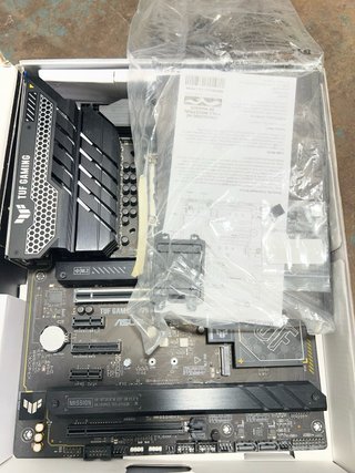 Placa Base ASUS TUF Gaming Z790-PLUS WIFI D4