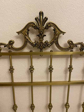 Dos Cabeceros antiguos dorados metal