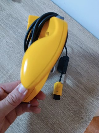 Mando Nintendo 64 Amarillo. Original