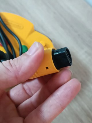 Mando Nintendo 64 Amarillo. Original