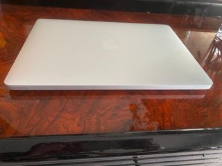 MacBook Air M1 2020 Gris  PARA PIEZAS