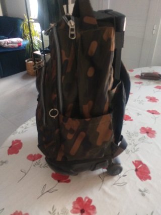 Mochila con ruedas grande