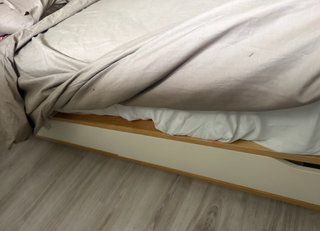 Cama IKEA MANDAL con cajones