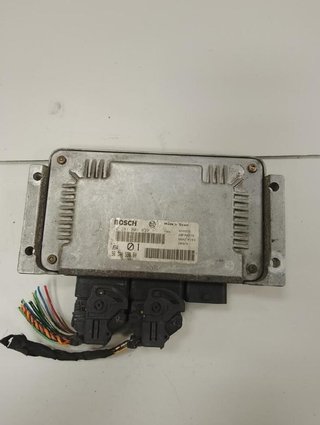 Centralita motor 0281001839 citroen saxo 1.5 d 216