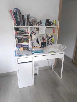 Escritorio infantil blanco