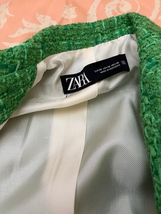 Blazer corta Zara verde