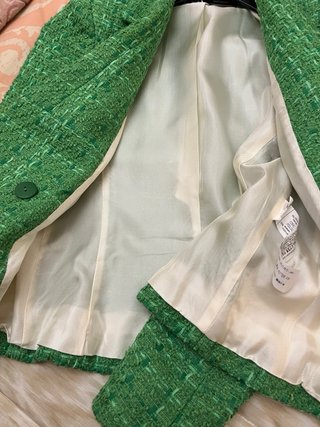 Blazer corta Zara verde