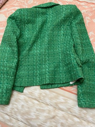 Blazer corta Zara verde