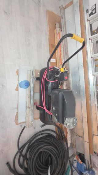 Compresor Stanley Fatmax FMXCM0063E